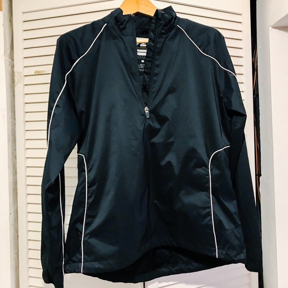 Under Armour Black Performance Jacket size M - Picture 1 of 4